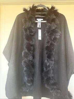 Chico's Black Faux-Fur Trim Cape Poncho